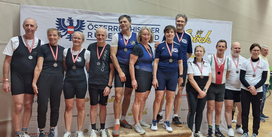 Indoor-2025-Monica+Rober